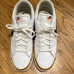 Nike Men's Court Legacy sneakers (size 10 left and 10.5 right)